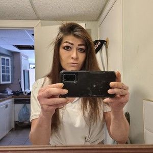 Meet your Posher, Marina